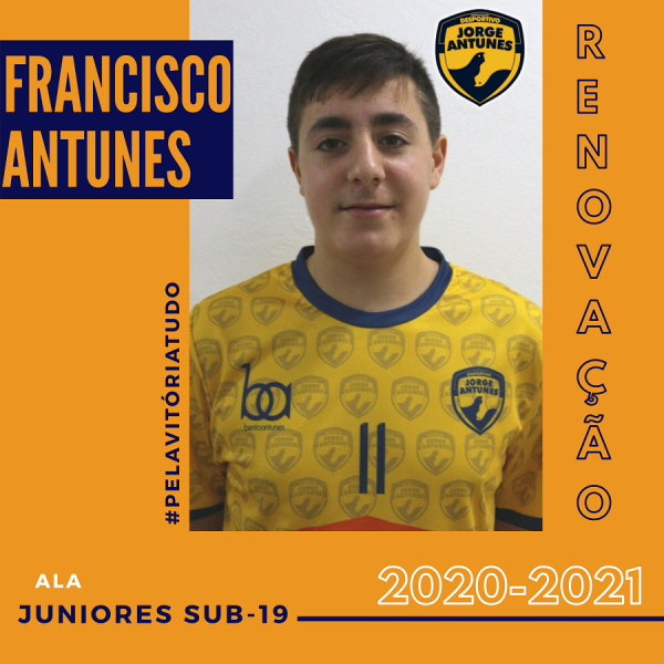 Francisco Antunes renovou e subiu ao escalão de Sub-19 do DJA